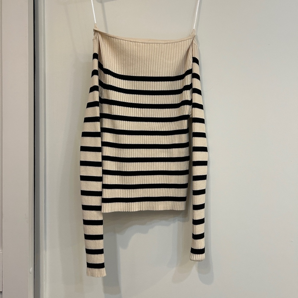 H&M Ribbed Knit Off Shoulder Sweater in Black and Cream